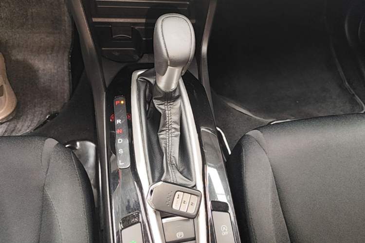 Used Honda Envix 2019 180TURBO CVT Enjoyment Version China VI Gear Lever