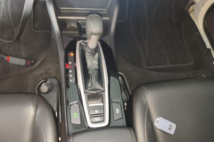 Used Honda Envix 2019 180TURBO CVT Enjoyment Edition China VI Gear Lever