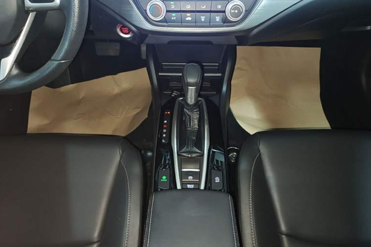Used Honda Envix 2019 180TURBO CVT Enjoyment Edition China VI Gear Lever
