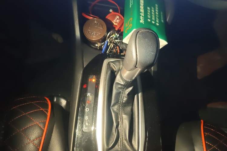 Used Honda Envix 2019 180TURBO CVT Enjoyment Edition China VI Gear Lever