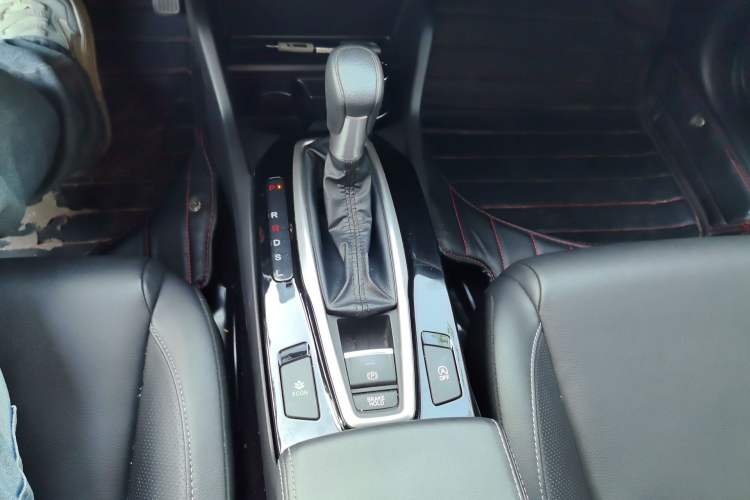 Used Honda Envix 2019 180TURBO CVT Enjoyment Edition China VI Gear Lever