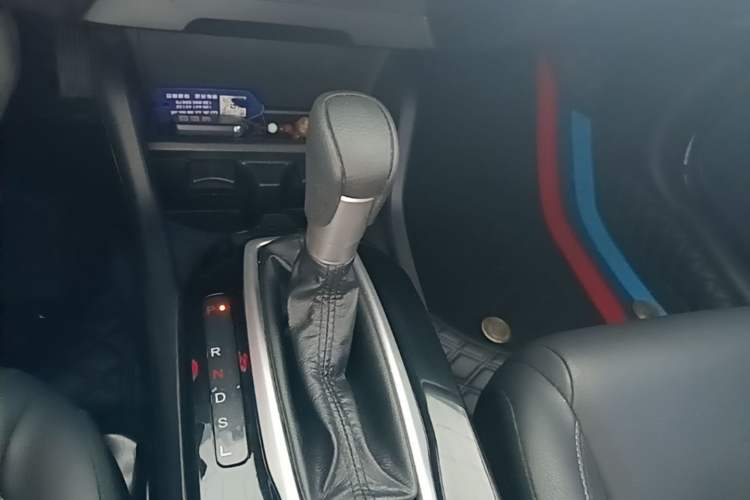 Used Honda Envix 2019 180TURBO CVT Enjoyment Edition China VI Gear Lever