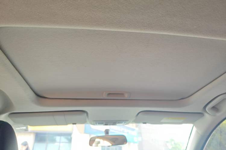 Used Honda Envix 2019 180TURBO CVT Enjoyment Edition China VI Headliner