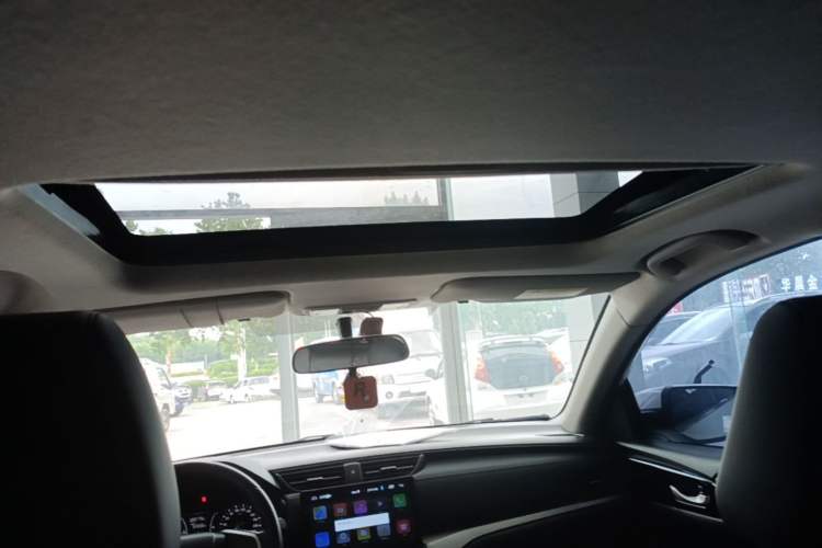 Used Honda Envix 2019 180TURBO CVT Enjoyment Edition China VI Headliner