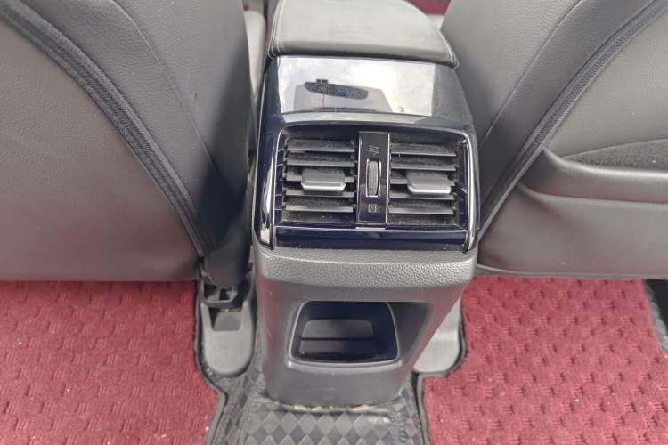 Used Honda Envix 2019 180TURBO CVT Enjoyment Edition China VI Interior 2