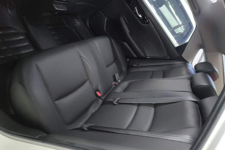 Used Honda Envix 2019 180TURBO CVT Prestige Edition China VI Interior 4