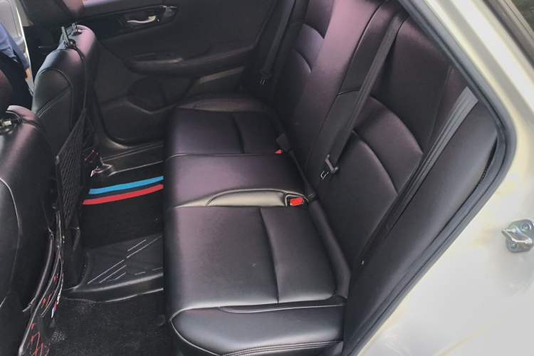 Used Honda Envix 2019 180TURBO CVT Enjoyment Version China V Interior 4