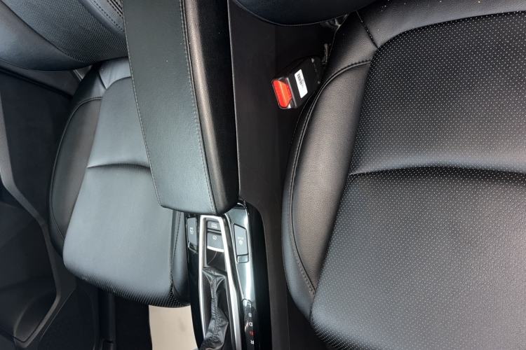Used Honda Envix 2019 180TURBO CVT Enjoyment Version China VI Interior 4