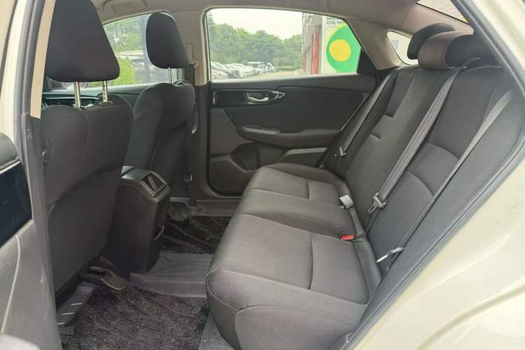 Used Honda Envix 2019 180TURBO CVT Enjoyment Version China VI Interior 4