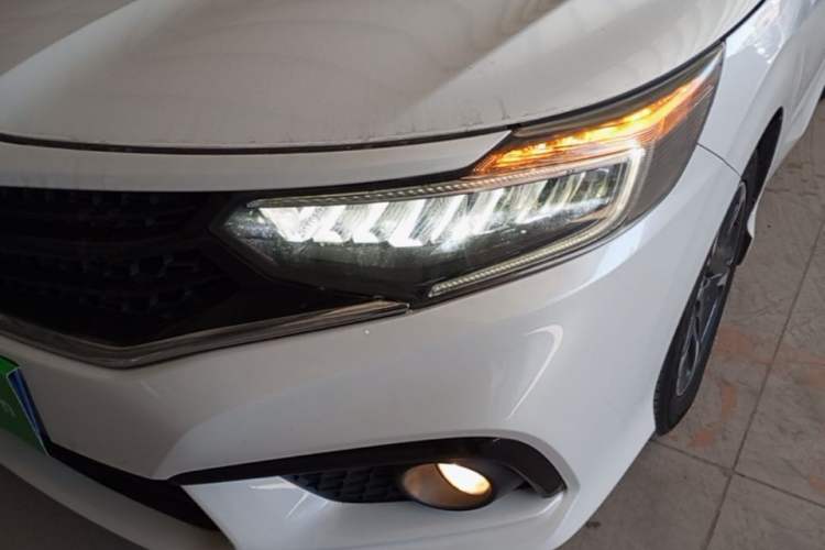 Used Honda Envix 2019 180TURBO CVT Enjoyment Edition China VI Left Front Headlight