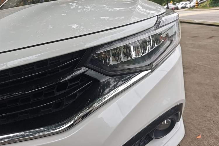 Used Honda Envix 2019 180TURBO CVT Enjoyment Edition China VI Left Front Headlight