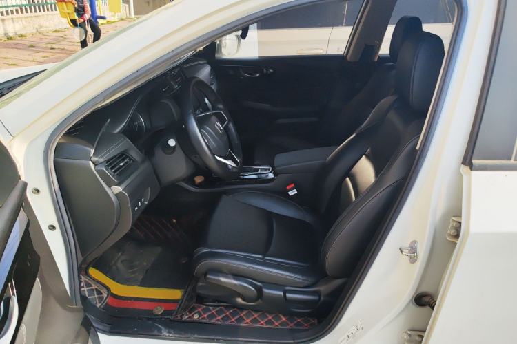 Used Honda Envix 2019 180TURBO CVT Enjoyment Edition China VI Left Front Seat