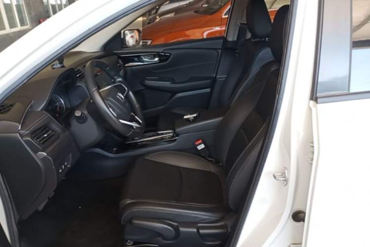 Used Honda Envix 2019 180TURBO CVT Enjoyment Edition China VI Left Front Seat