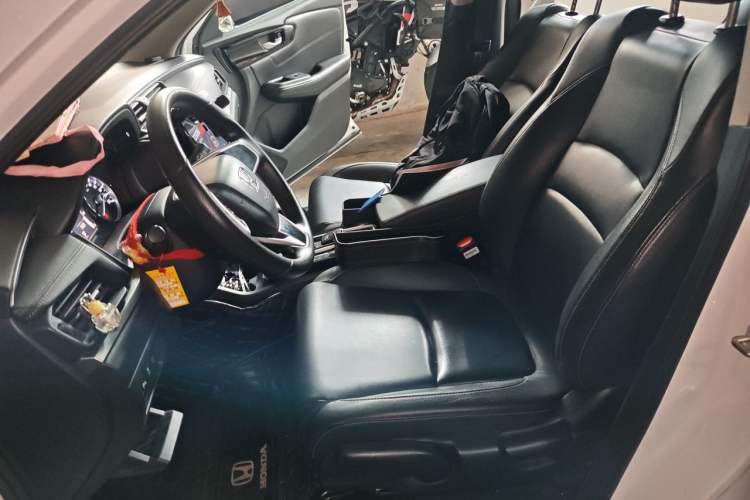 Used Honda Envix 2019 180TURBO CVT Enjoyment Edition China VI Left Front Seat