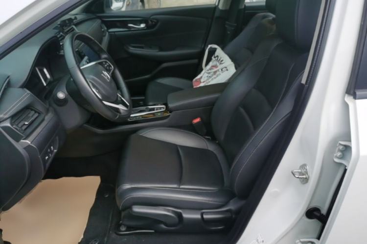Used Honda Envix 2019 180TURBO CVT Prestige Edition China VI Left Front Seat