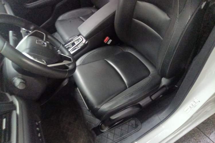 Used Honda Envix 2019 180TURBO CVT Enjoyment Edition China VI Left Front Seat