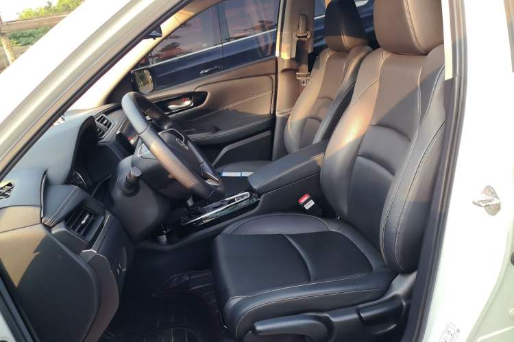 Used Honda Envix 2019 180TURBO CVT Enjoyment Edition China VI Left Front Seat
