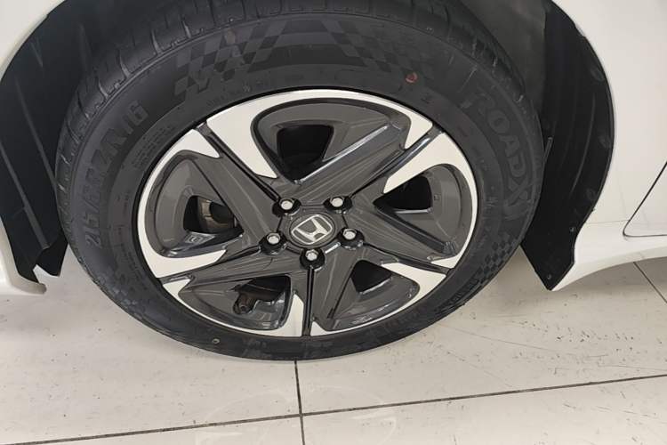 Used Honda Envix 2019 180TURBO CVT Enjoyment Version China VI Left Front Wheel Hub