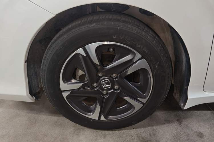 Used Honda Envix 2019 180TURBO CVT Enjoyment Edition China VI Left Front Wheel Hub