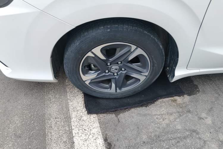 Used Honda Envix 2019 180TURBO CVT Enjoyment Edition China VI Left Front Wheel Hub