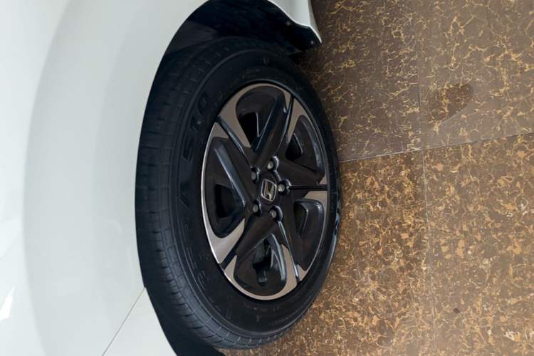 Used Honda Envix 2019 180TURBO CVT Enjoyment Edition China VI Left Front Wheel Hub