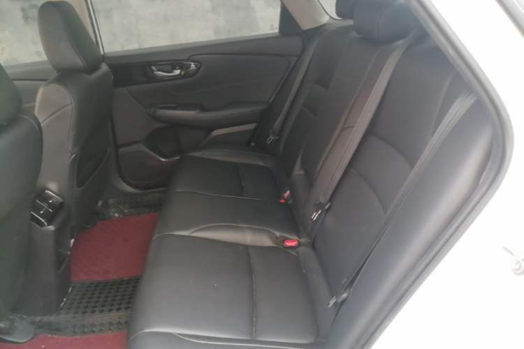 Used Honda Envix 2019 180TURBO CVT Enjoyment Edition China VI Left Rear Seat