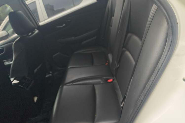 Used Honda Envix 2019 180TURBO CVT Enjoyment Edition China VI Left Rear Seat