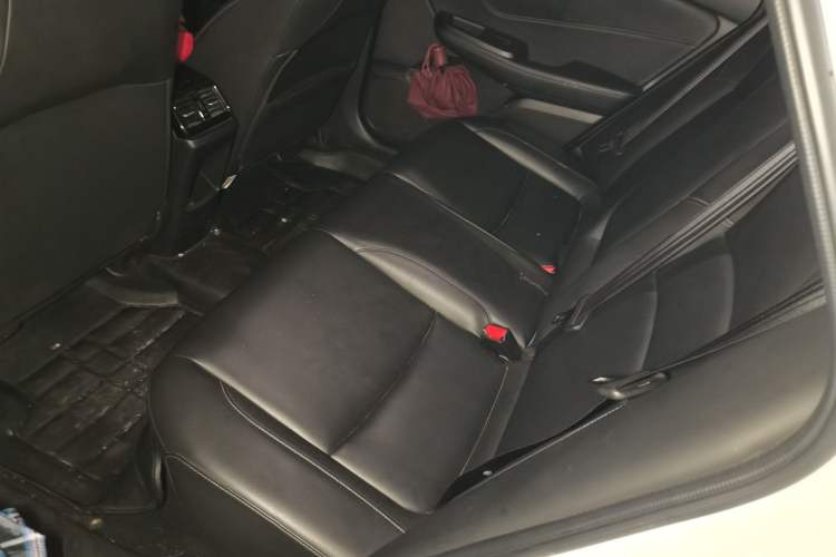 Used Honda Envix 2019 180TURBO CVT Enjoyment Edition China V Left Rear Seat