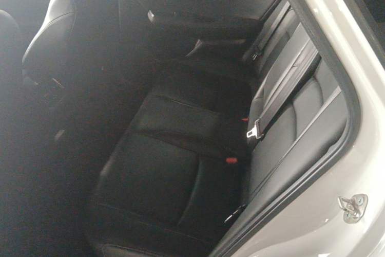 Used Honda Envix 2019 180TURBO CVT Enjoyment Edition China VI Left Rear Seat