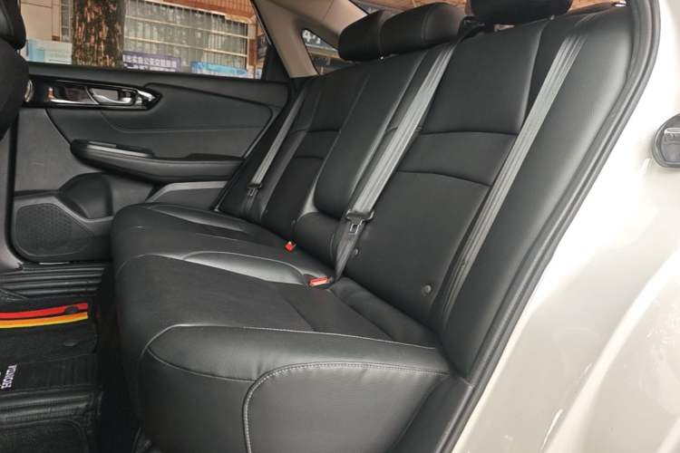 Used Honda Envix 2019 180TURBO CVT Enjoyment Edition China VI Left Rear Seat
