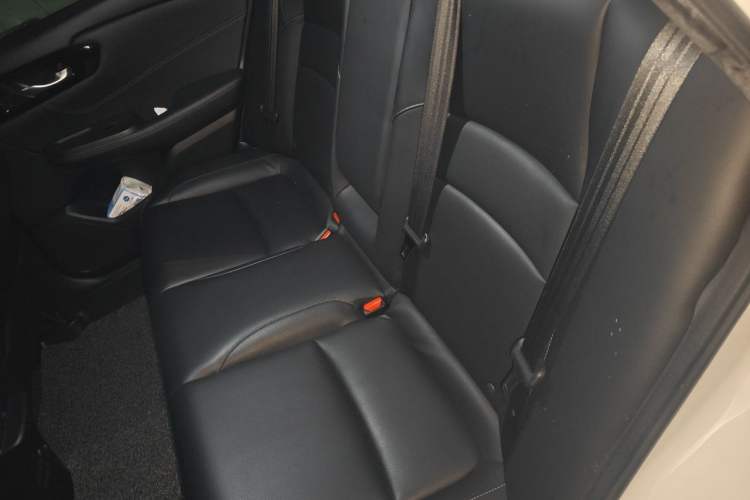 Used Honda Envix 2019 180TURBO CVT Prestige Edition China VI Left Rear Seat