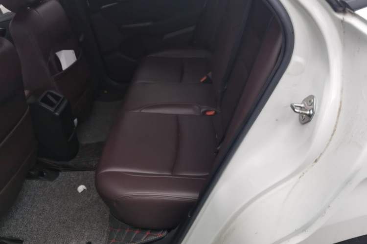 Used Honda Envix 2019 180TURBO CVT Enjoyment Version China V Left Rear Seat