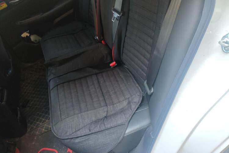 Used Honda Envix 2019 180TURBO CVT Enjoyment Edition China VI Left Rear Seat