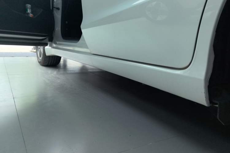 Used Honda Envix 2019 180TURBO CVT Enjoyment Version China VI Left Side Sill