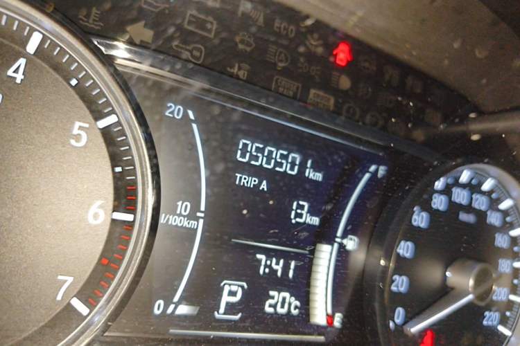 Used Honda Envix 2019 180TURBO CVT Enjoyment Edition China VI Odometer Close Up