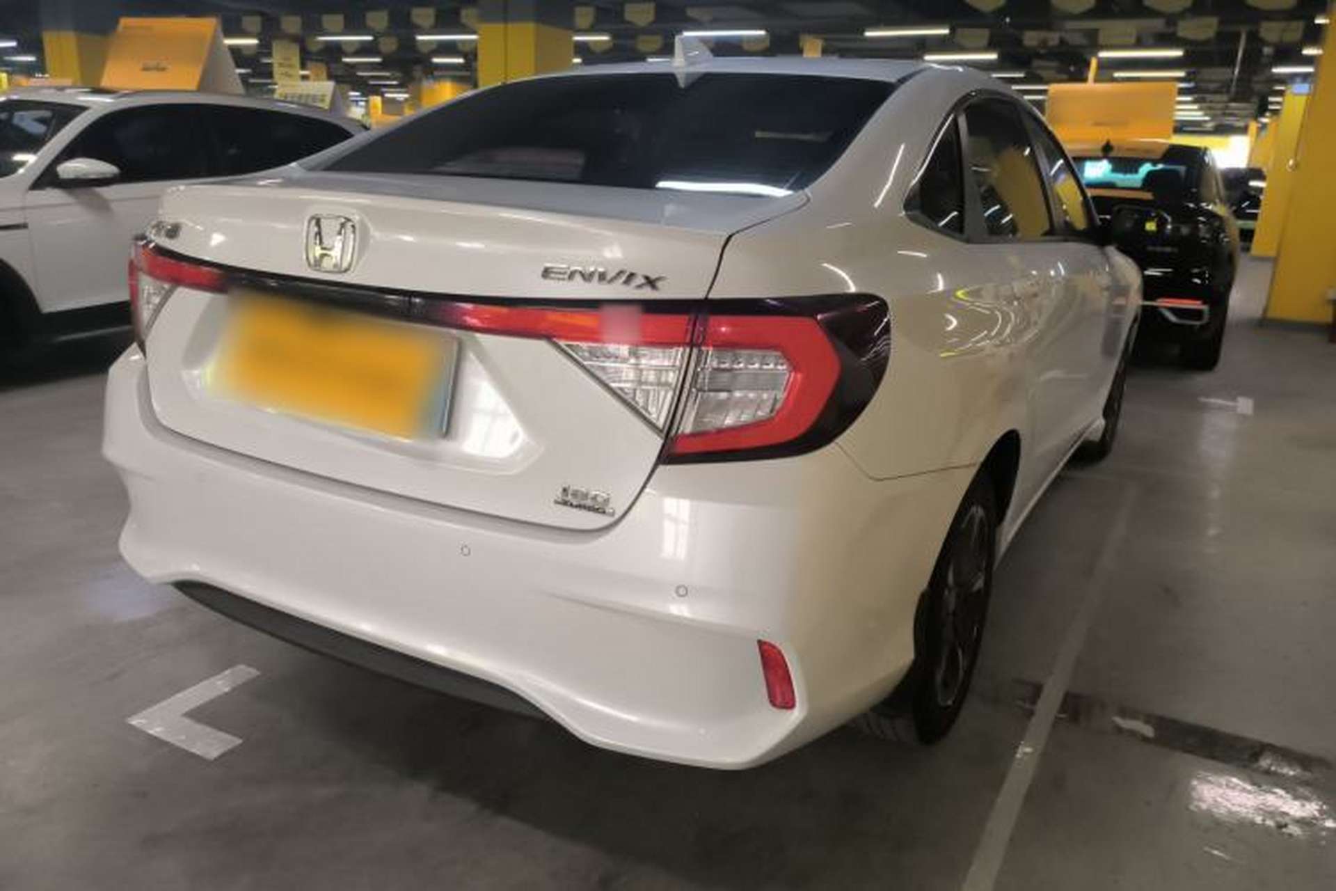 Used Honda Envix 2019 180TURBO CVT Enjoyment Edition China VI Rear Right 45 Deg