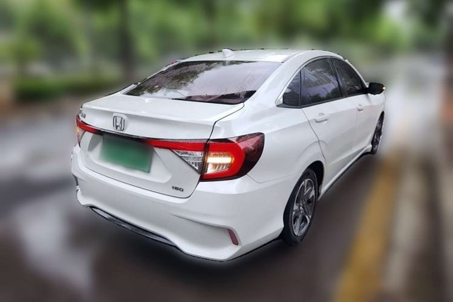 Used Honda Envix 2019 180TURBO CVT Enjoyment Edition China VI Rear Right 45 Deg