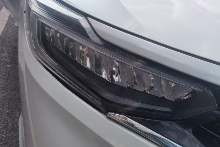 Used Honda Envix 2019 180TURBO CVT Enjoyment Edition China VI Right Front Headlight