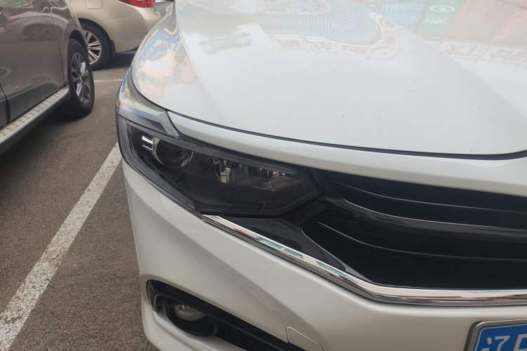 Used Honda Envix 2019 180TURBO CVT Enjoyment Version China VI Right Front Headlight