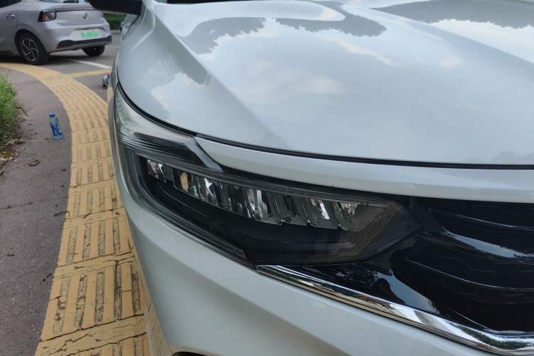 Used Honda Envix 2019 180TURBO CVT Enjoyment Edition China VI Right Front Headlight