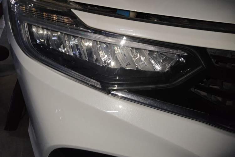 Used Honda Envix 2019 180TURBO CVT Enjoyment Edition China V Right Front Headlight