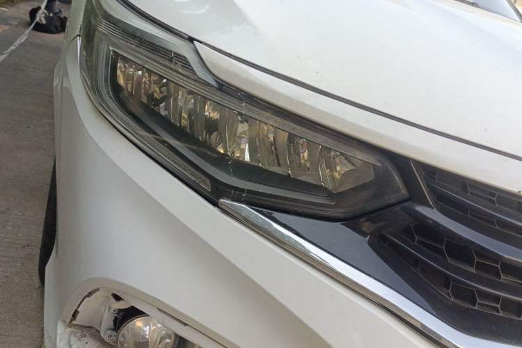 Used Honda Envix 2019 180TURBO CVT Enjoyment Edition China V Right Front Headlight