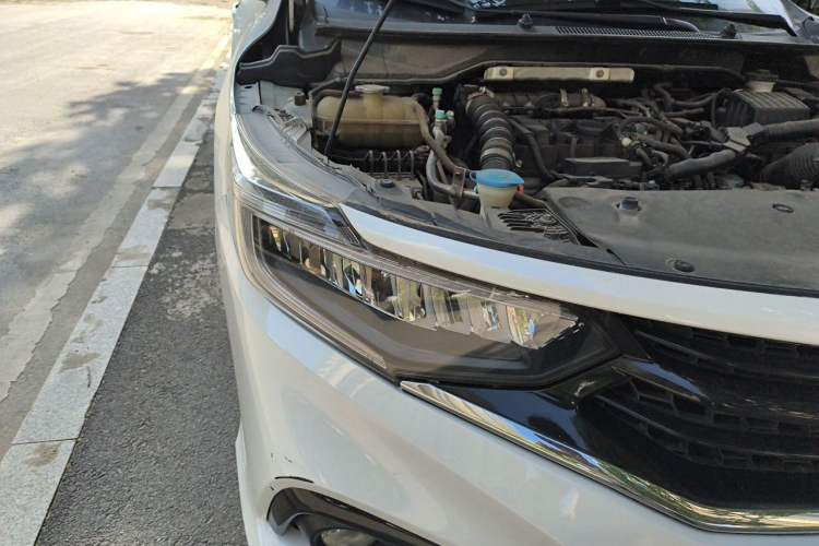 Used Honda Envix 2019 180TURBO CVT Enjoyment Edition China VI Right Front Headlight