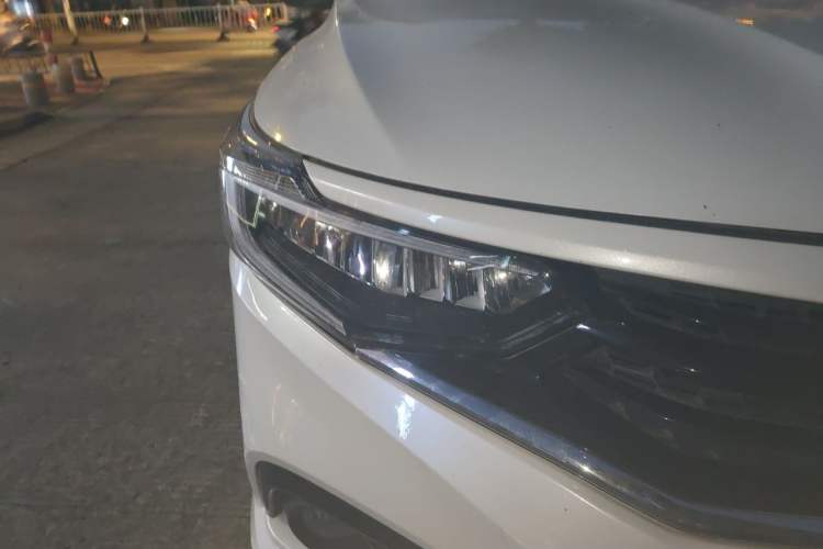 Used Honda Envix 2019 180TURBO CVT Enjoyment Edition China VI Right Front Headlight