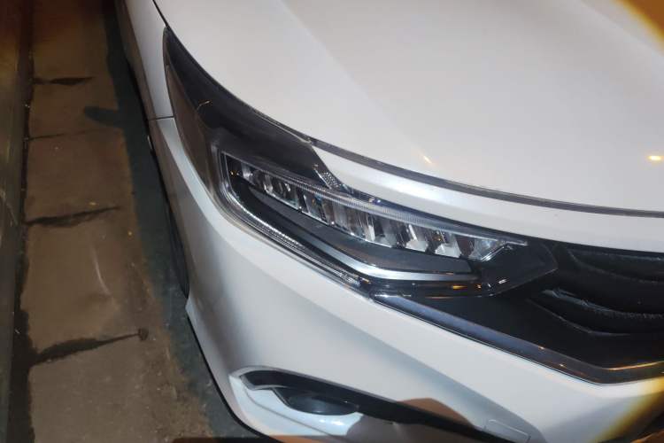 Used Honda Envix 2019 180TURBO CVT Enjoyment Edition China V Right Front Headlight