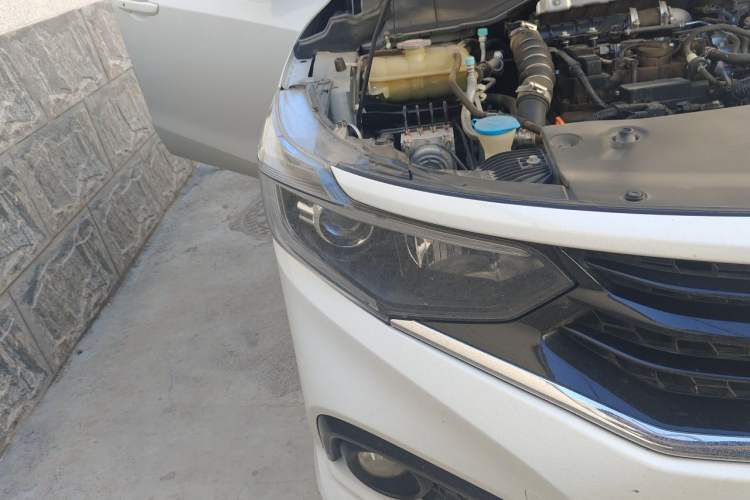 Used Honda Envix 2019 180TURBO CVT Enjoyment Version China VI Right Front Headlight