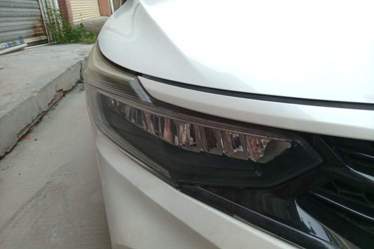 Used Honda Envix 2019 180TURBO CVT Enjoyment Edition China V Right Front Headlight