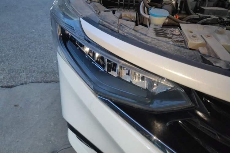 Used Honda Envix 2019 180TURBO CVT Enjoyment Edition China VI Right Front Headlight