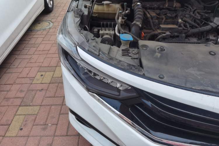Used Honda Envix 2019 180TURBO CVT Enjoyment Edition China V Right Front Headlight