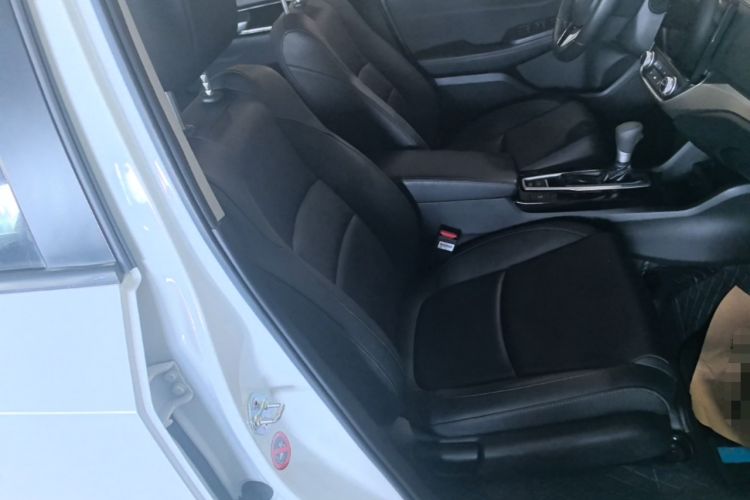 Used Honda Envix 2019 180TURBO CVT Enjoyment Edition China VI Right Front Seat